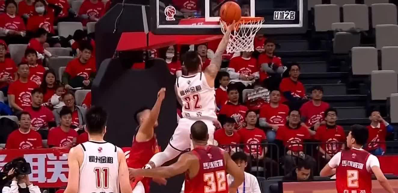 上海队全场碾压全国篮球锦标赛，如同剧本杀再现，封盖的简单介绍