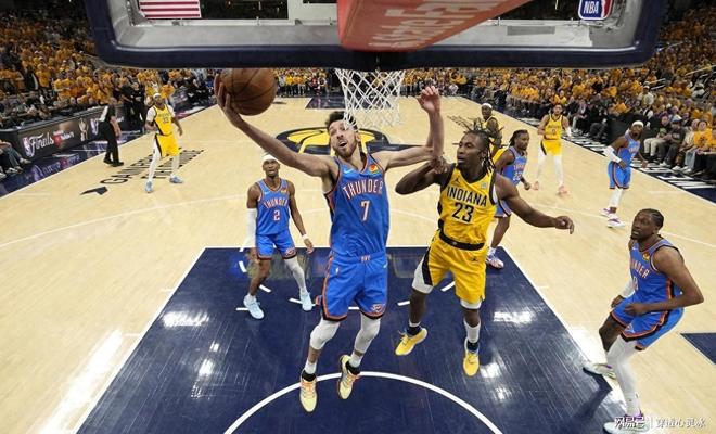 步行者队全队发威，轻松击败对手