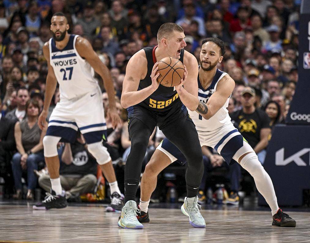 掘金取得胜利，约基奇全场最高得分