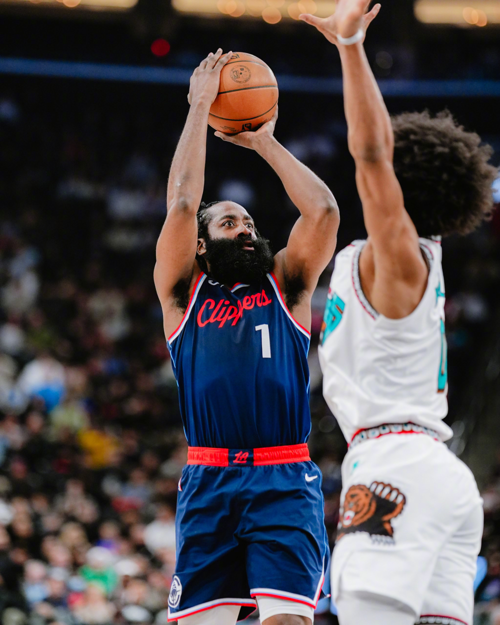 快船主场大胜,取得赛季中的重要里程碑的简单介绍 快船主场大胜,取得赛季中的重要里程碑的简单介绍